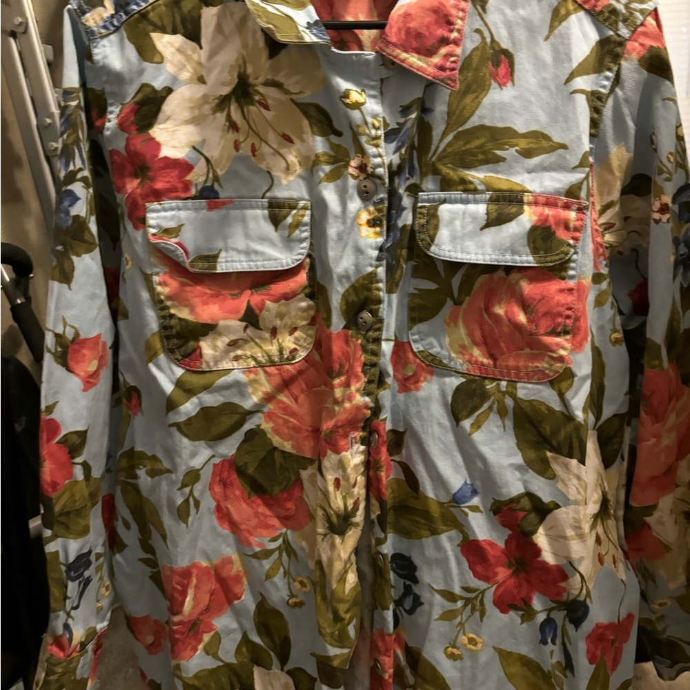 Roaman’s Floral Longsleeve Button Up Shirt Size 1X RN88842 NWOT Pockets